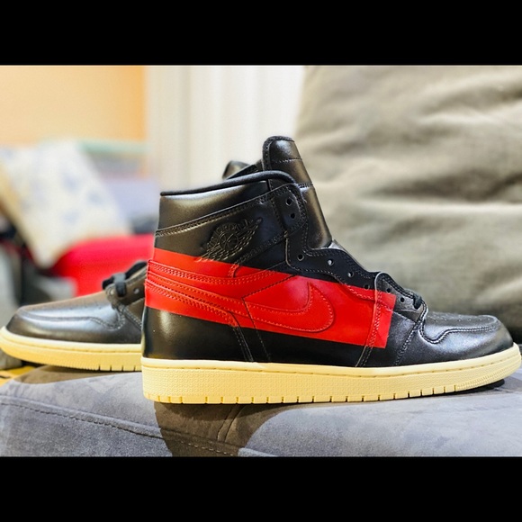 Air Jordan 1 OG Defiant Couture Size Us11 - Picture 6 of 8